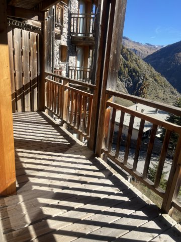 Le balcon
