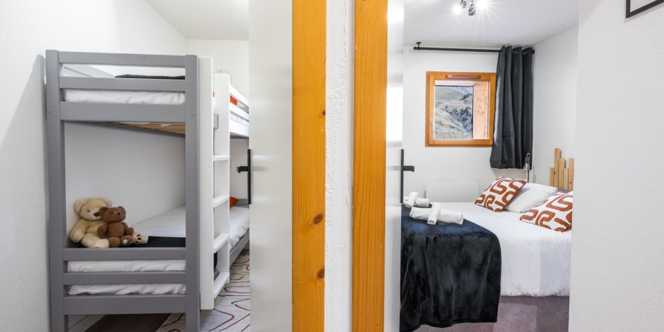 Vue entrée chambres
