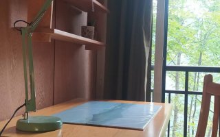 Coin bureau dans la grande chambre